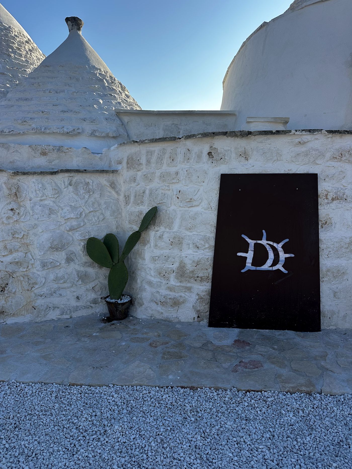 Trullo Exterior